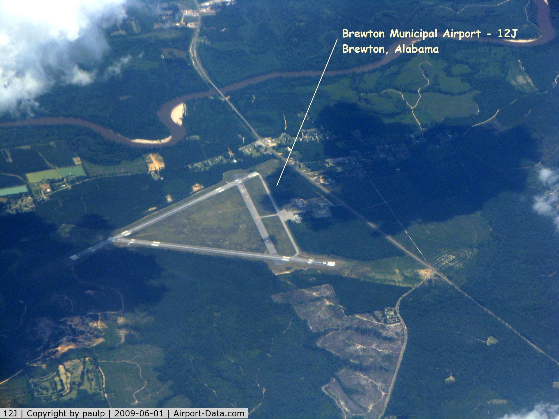 Brewton Municipal Airport (12J) - On the way to Orlando Sanford from Shreveport Regional.