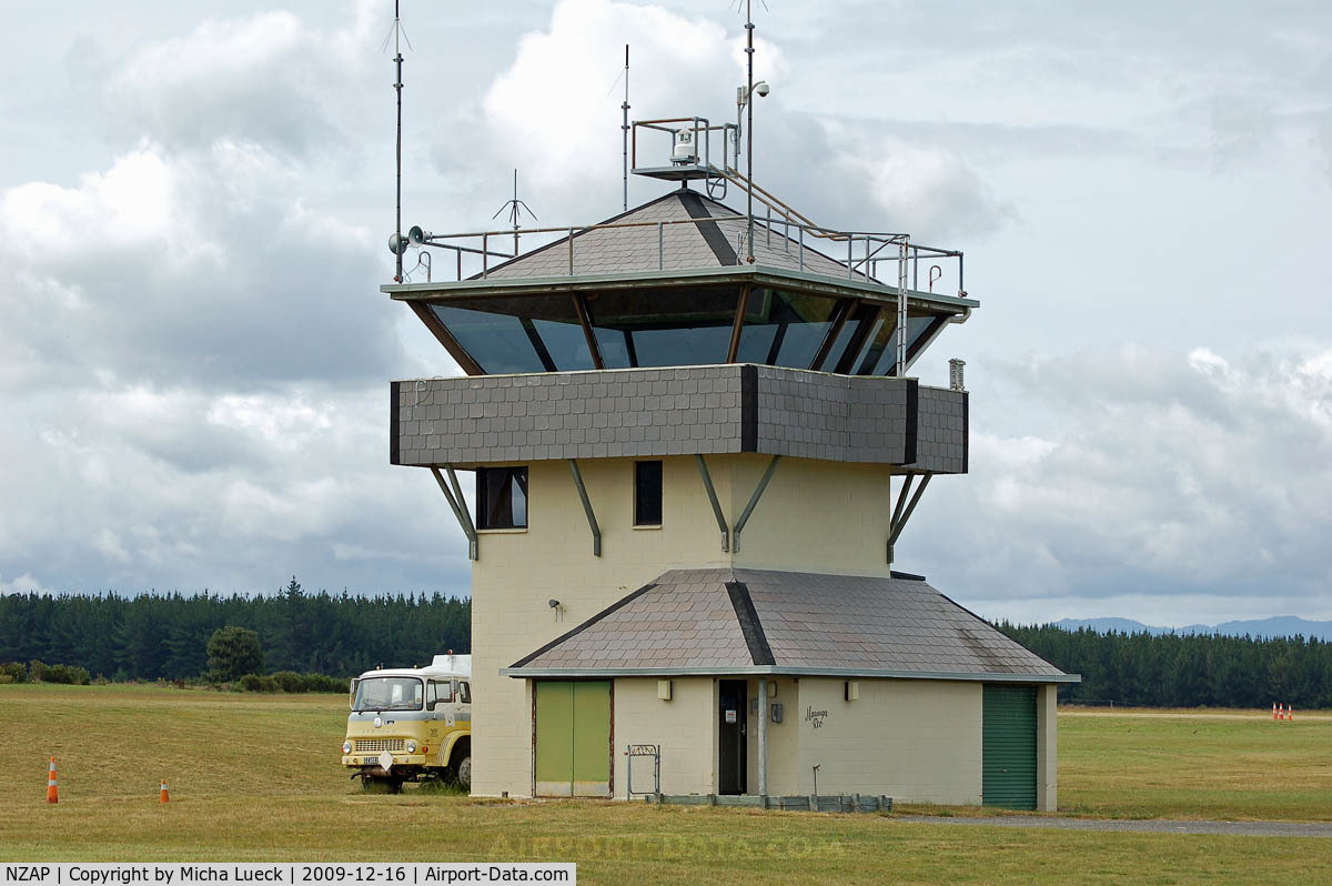Taupo Airport, Taupo New Zealand (NZAP) - Taupo