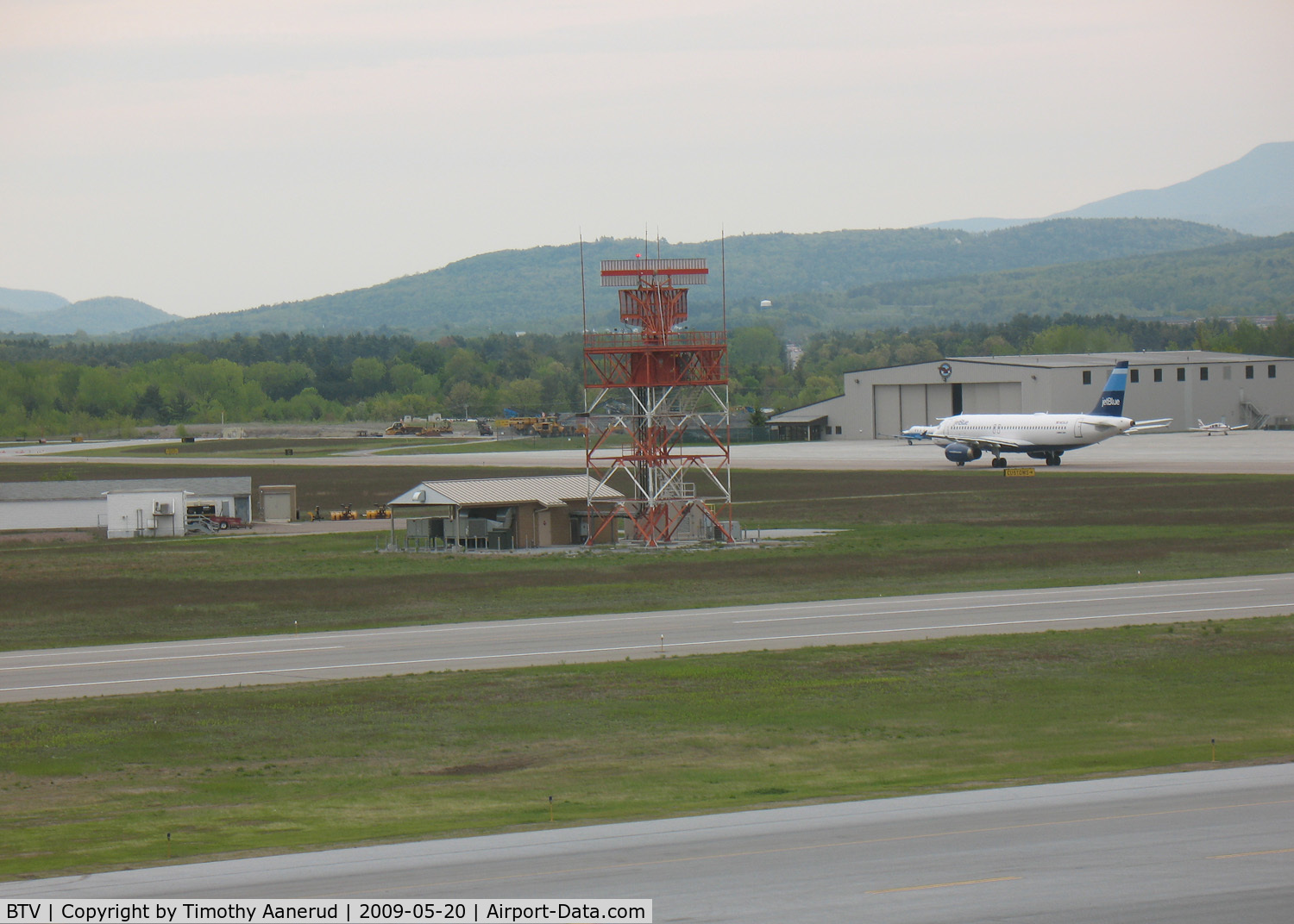 Burlington International Airport (BTV) - Burlington Approach Radar