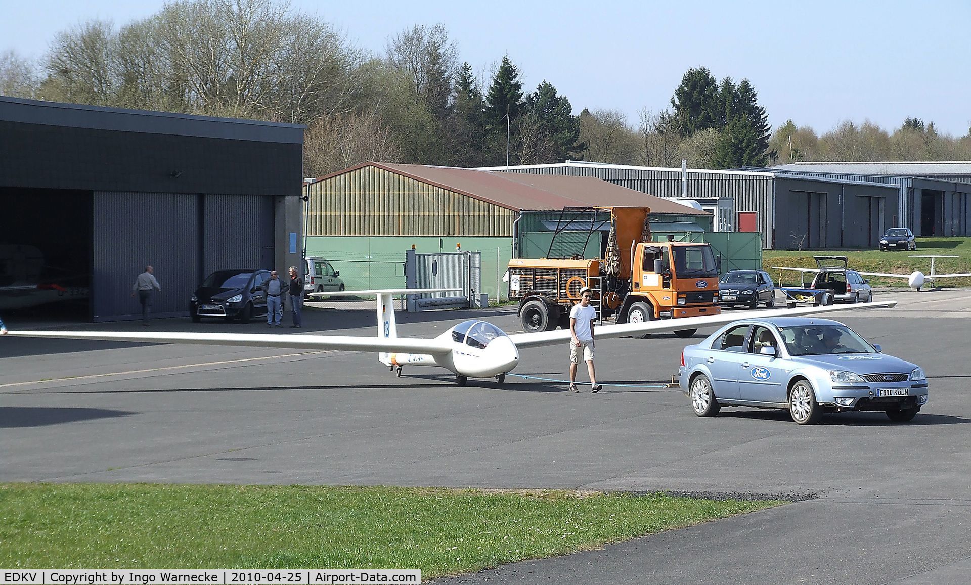 Dahlemer Binz Airport, Dahlem Germany (EDKV) - a perfect day for soaring 