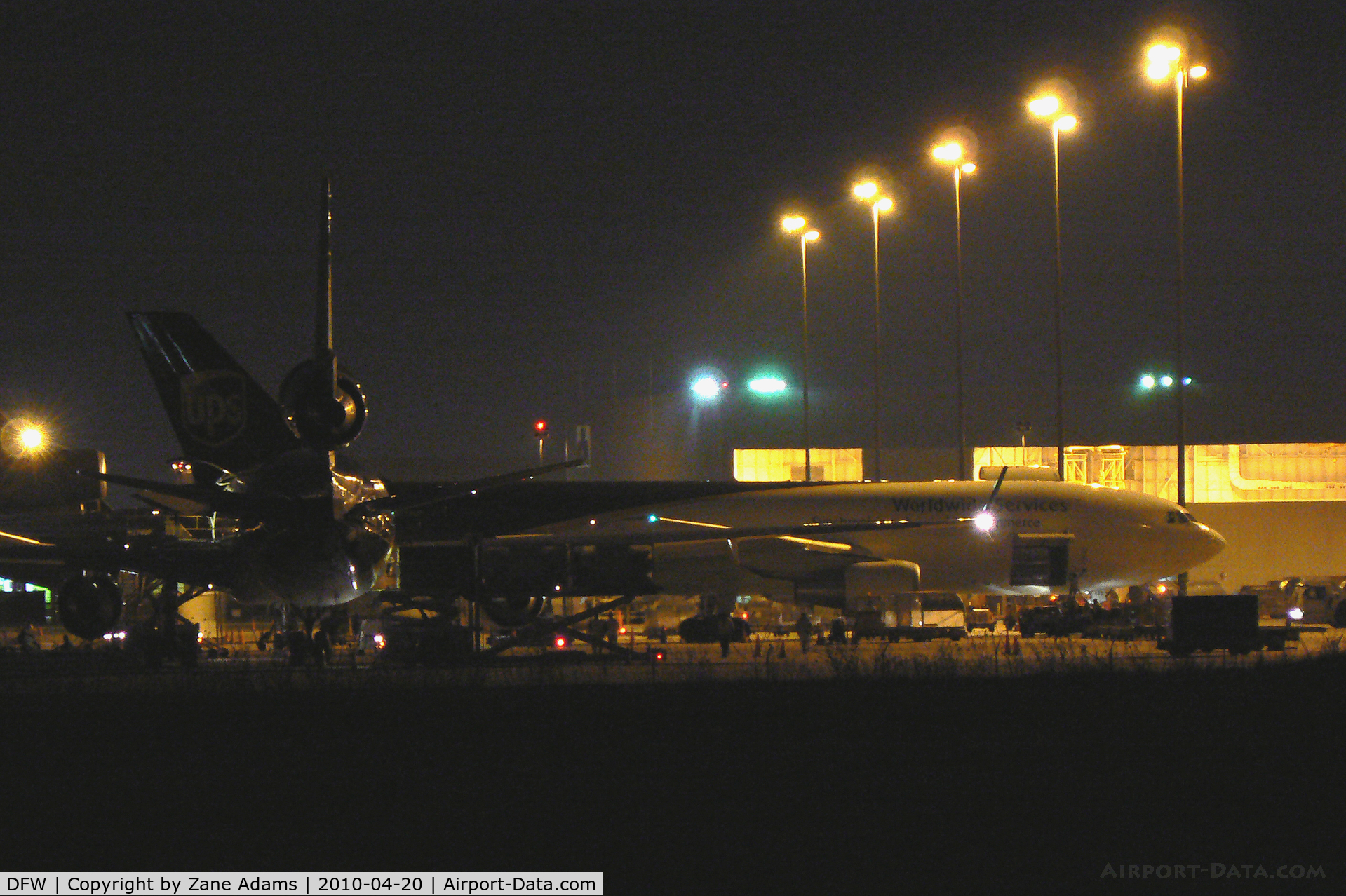 Dallas/fort Worth International Airport (DFW) - Night time UPS ramp activity at DFW airport