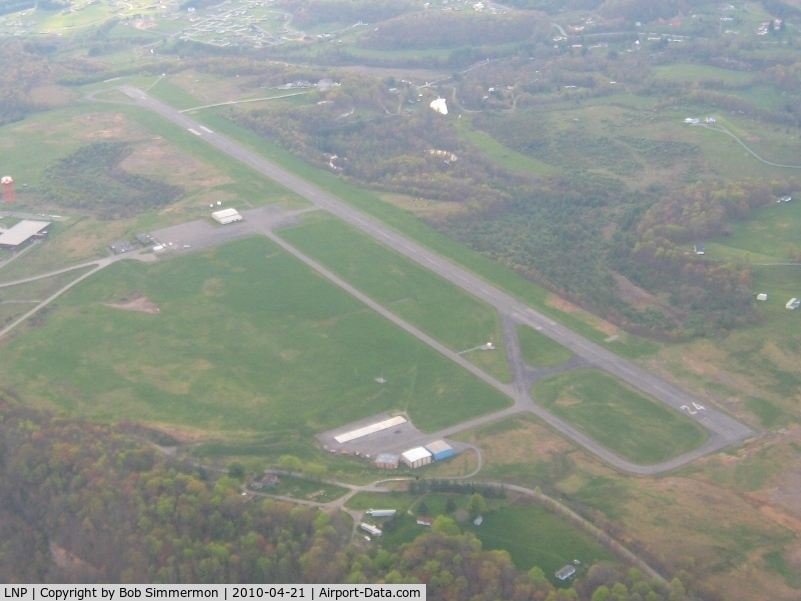Lonesome Pine Airport (LNP) - Looking west