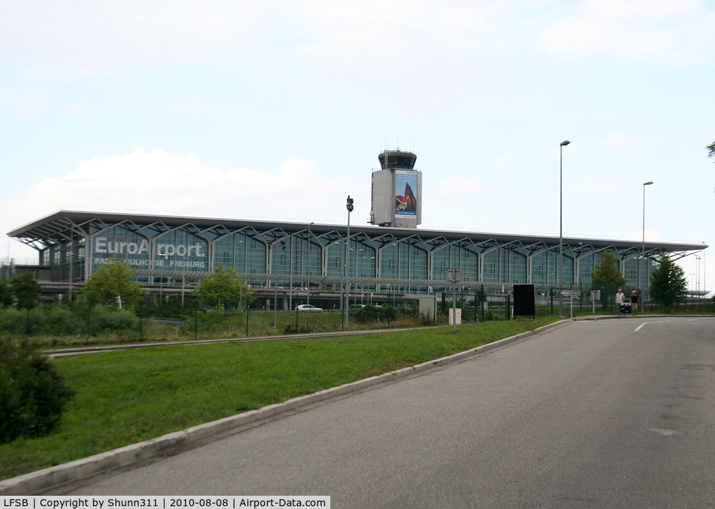 EuroAirport Basel-Mulhouse-Freiburg, Basel (Switzerland), Mulhouse (France) and Freiburg (Germany) France (LFSB) - Terminal Overview...