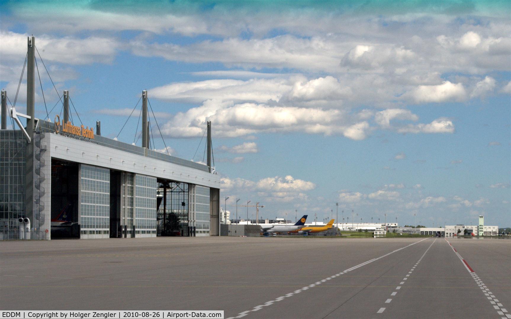 Munich International Airport (Franz Josef Strauß International Airport), Munich Germany (EDDM) - View to hangar of Lufthansa Technik.