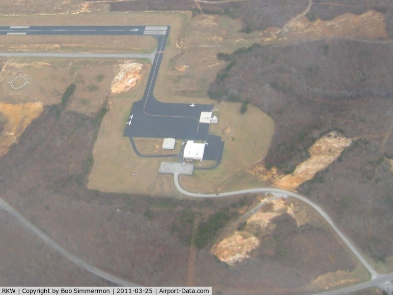 Rockwood Municipal Airport (RKW) - Looking SE from 3000'