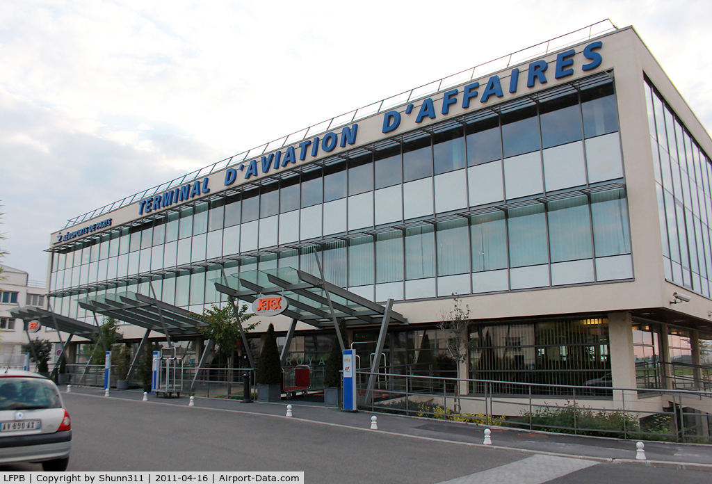 Paris Airport,  France (LFPB) - Overwiev of the Private Jets building...