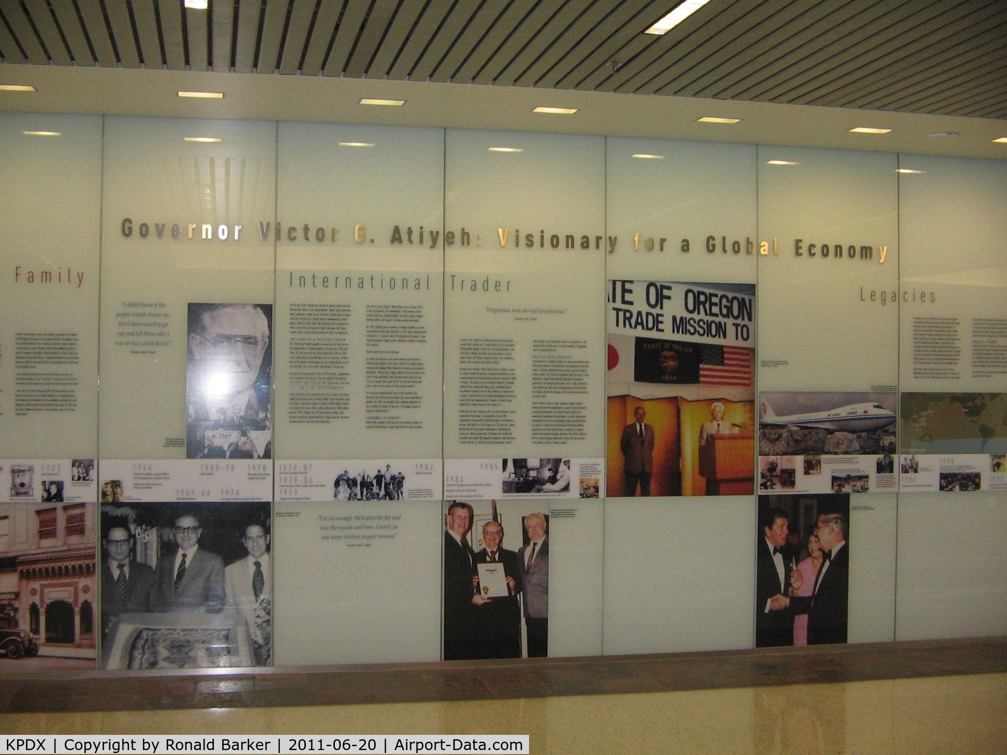 Portland International Airport (PDX) - Gov Victor G. Atiyeh memorial in the PDX Airport
