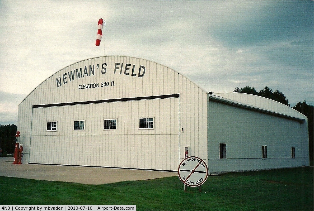 Newman's Airport (4N0) - The old hangar. Not seen is the vintage pump outside. 