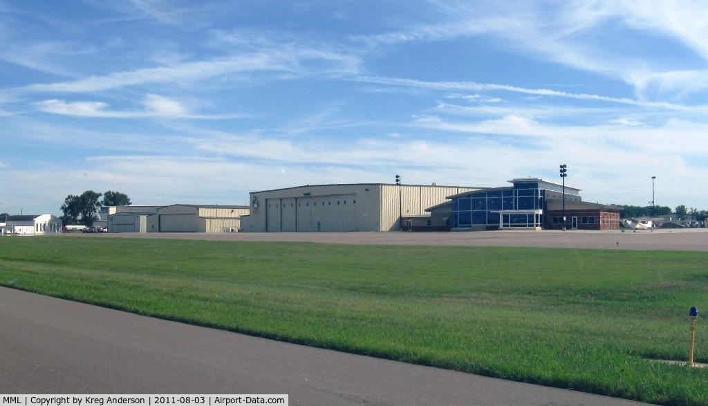 Southwest Minnesota Regional Marshall/ryan Fld Airport (MML) - The ramp at Southwest MN Regional Airport.