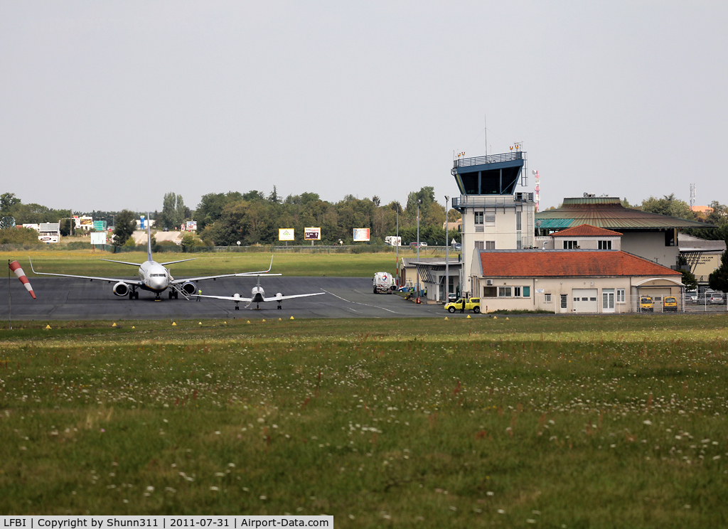 Poitiers Airport, Biard Airport France (LFBI) - Overview of the Airport...