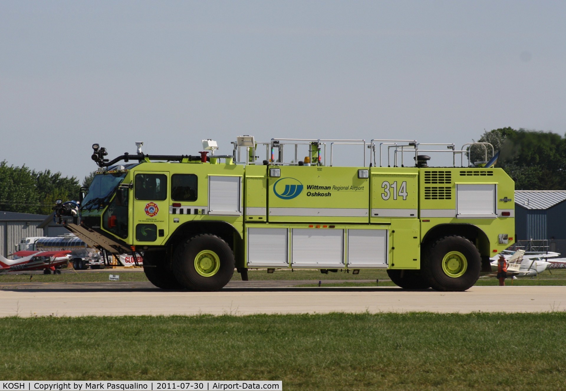 Wittman Regional Airport (OSH) - Fire/Crash Rescue