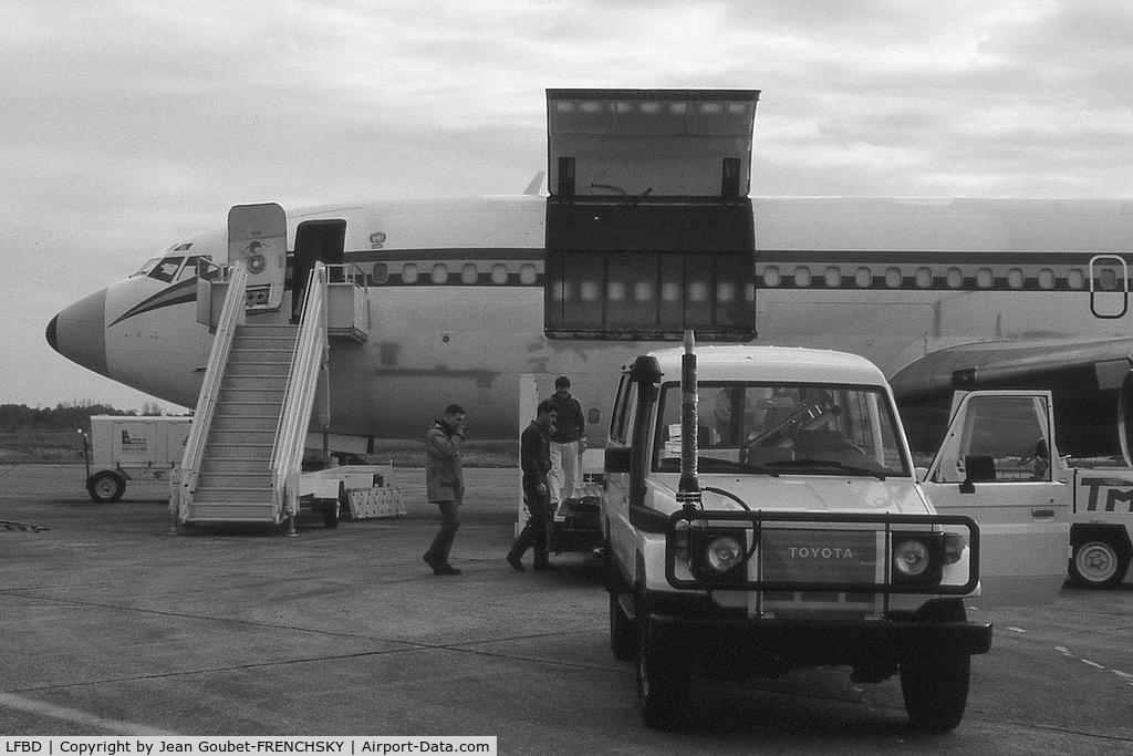 Bordeaux Airport, Merignac Airport France (LFBD) - fret Médecins Sans Frontiéres to Angola 1994