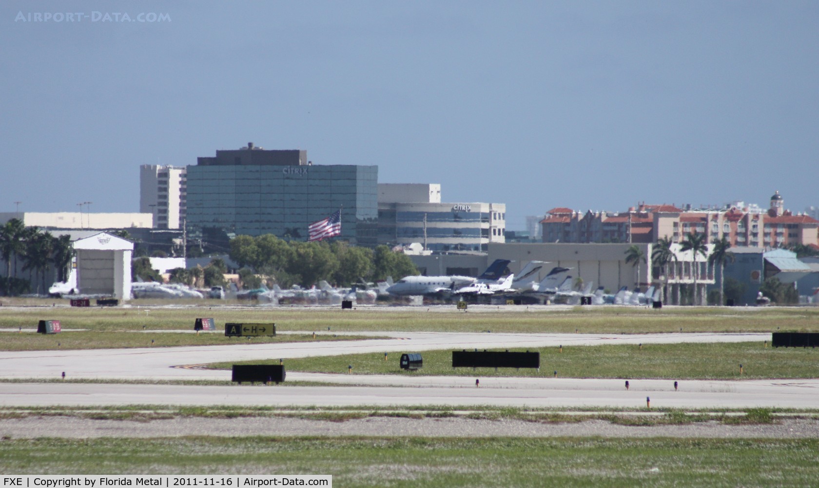 Fort Lauderdale Executive Airport (FXE) - Fort Lauderdale Exec