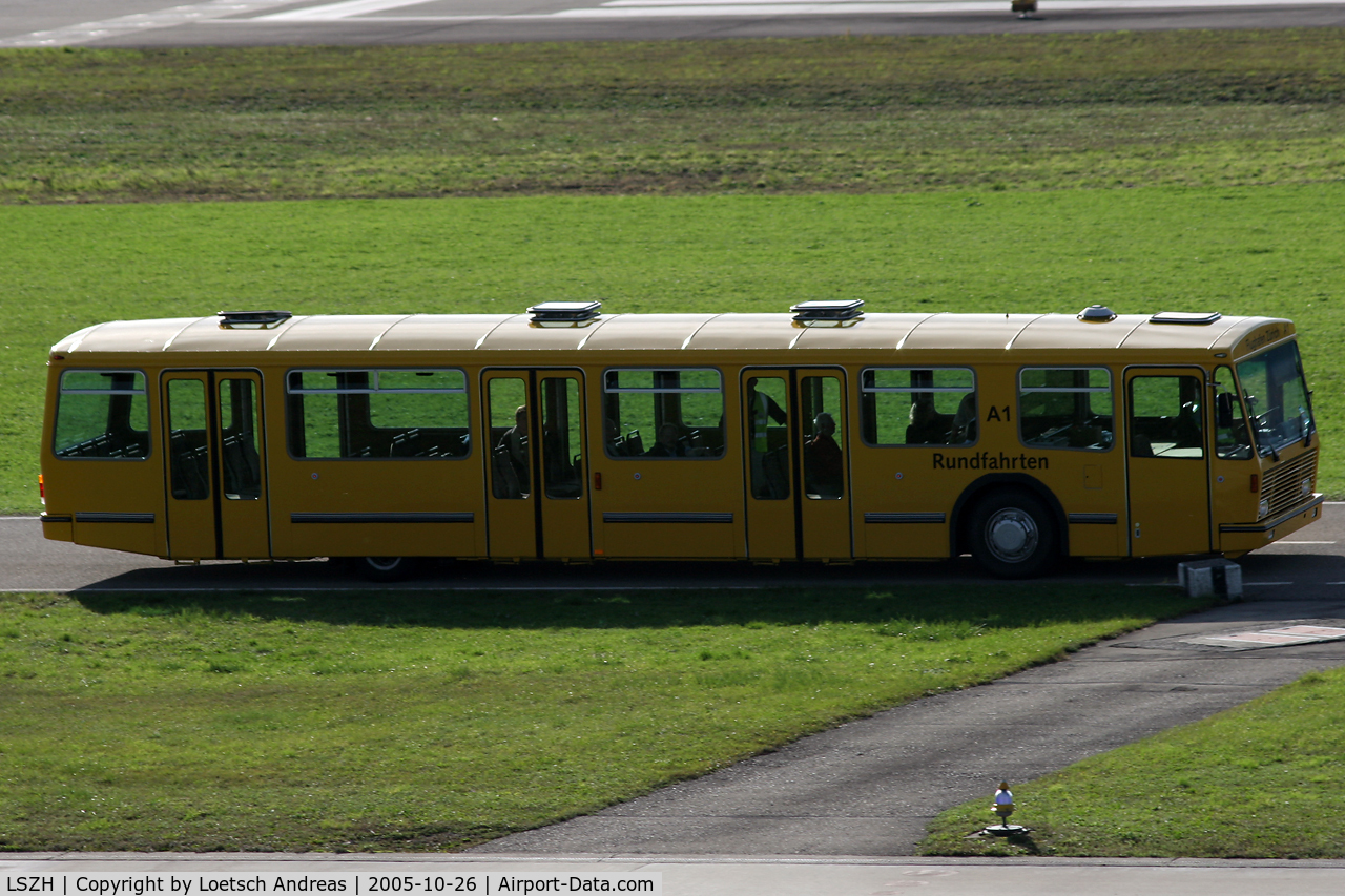 zurich tourist bus