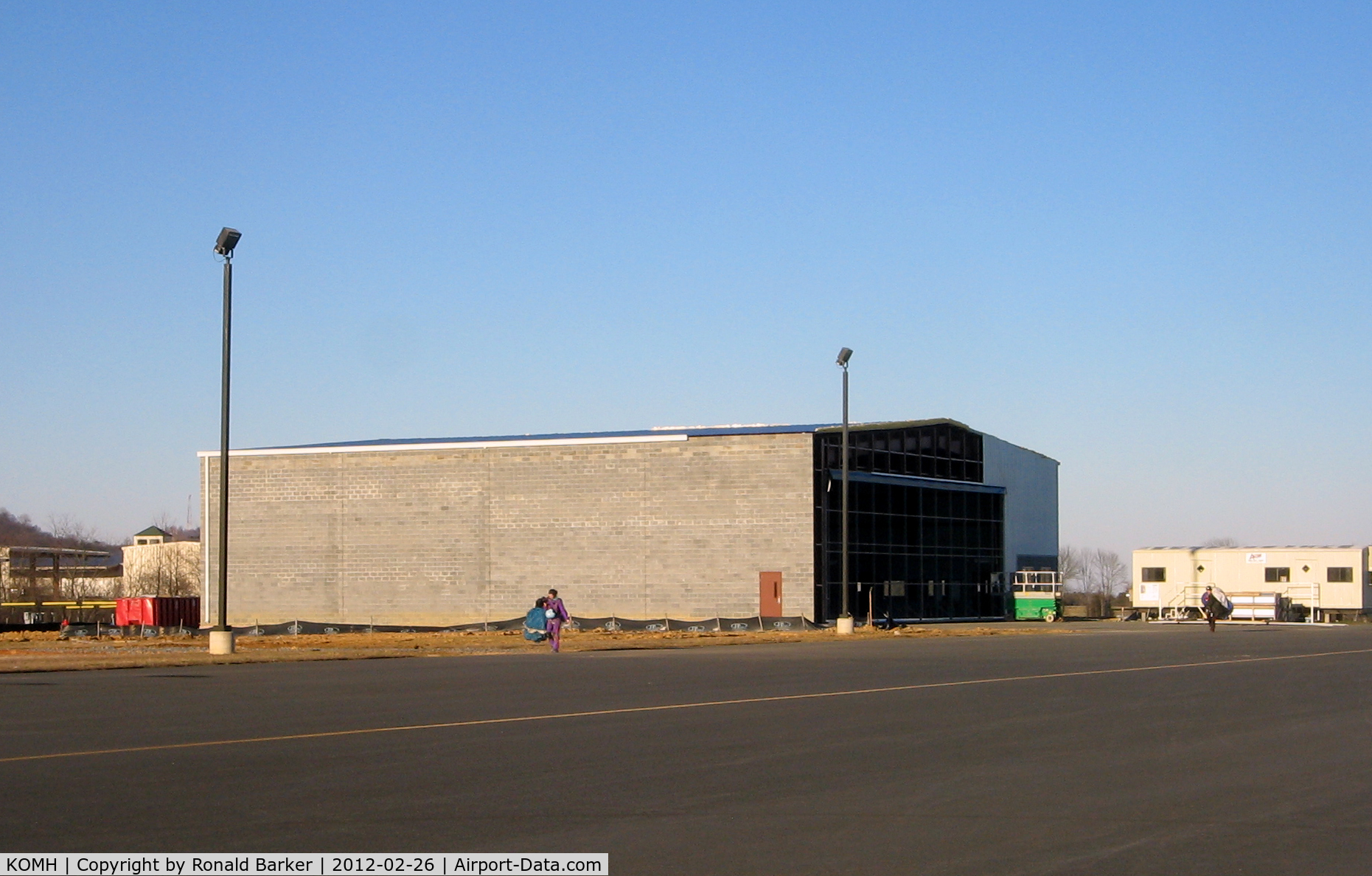 Orange County Airport (OMH) - New Sky Dive Orange building