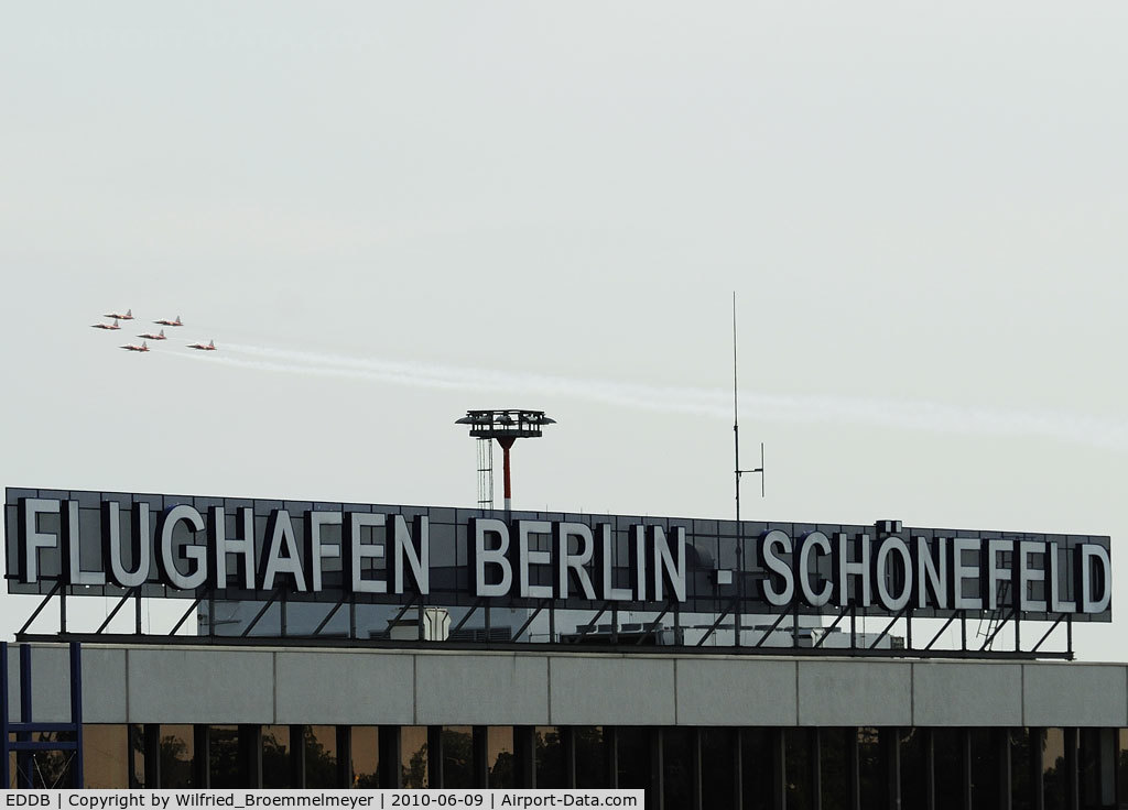 Berlin Brandenburg International Airport, Berlin Germany (EDDB) - Patrouille Suisse at ILA 2010 Berlin