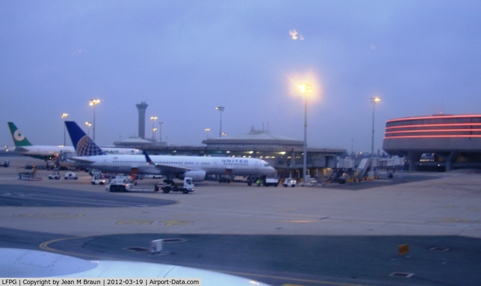 Paris Charles de Gaulle Airport (Roissy Airport), Paris France (LFPG) - Charles De Gaulle airport early morning before sunrise
on arrival from the Far East.