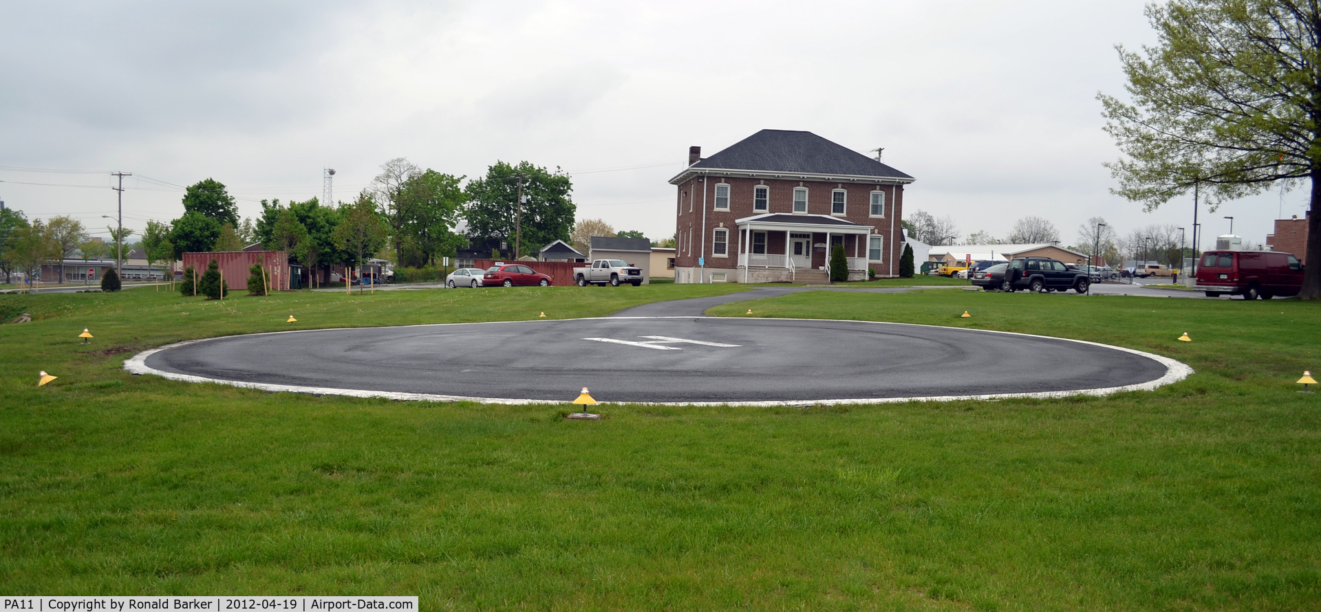 The Gettysburg Hospital Heliport (PA11) - Helo pad