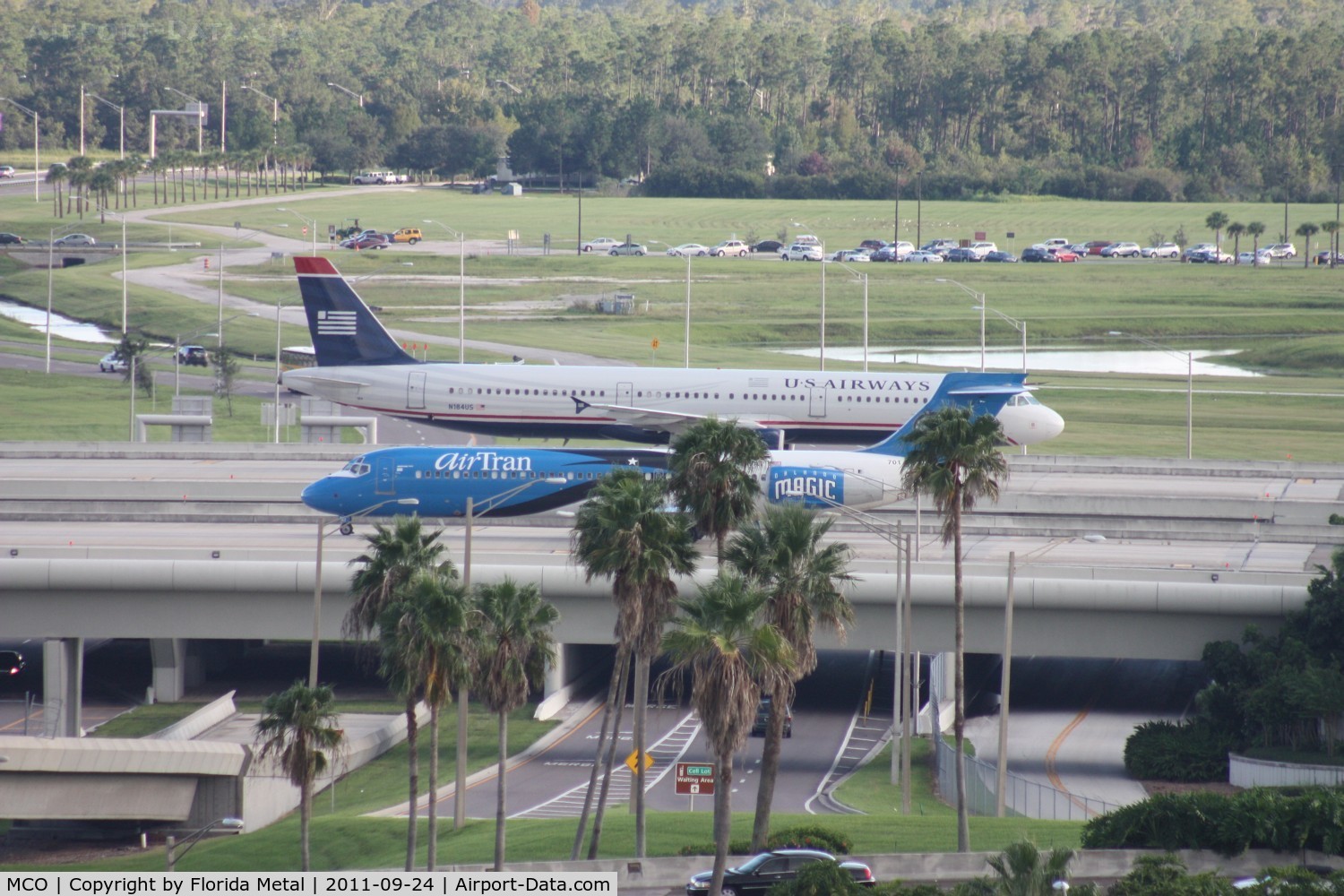 Orlando International Airport (MCO) - Taxiway bridges over South Access Rd