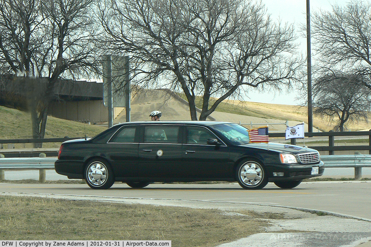 Dallas/fort Worth International Airport (DFW) - Vice President Joe Biden's motorcade limo at DFW Airport. 