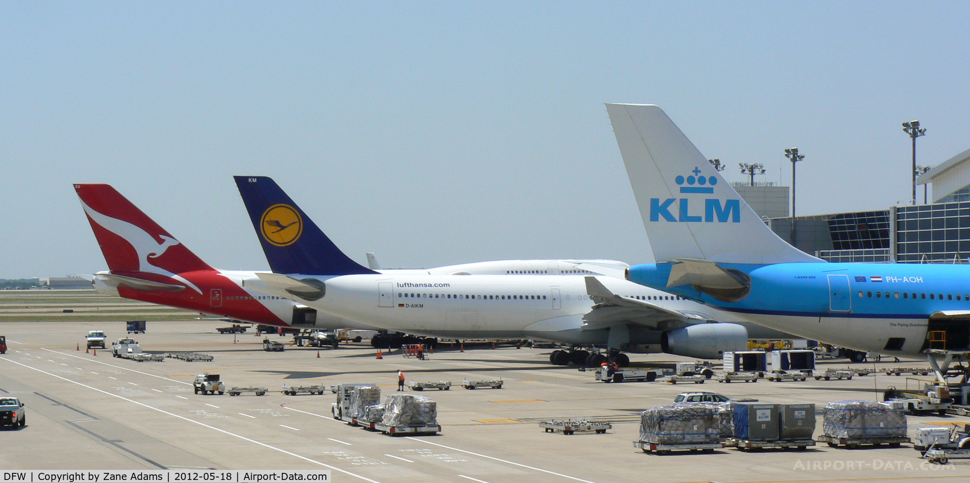 Dallas/fort Worth International Airport (DFW) - QANTAS, Lufthansa and KLM at the gate - DFW Airport, Texas