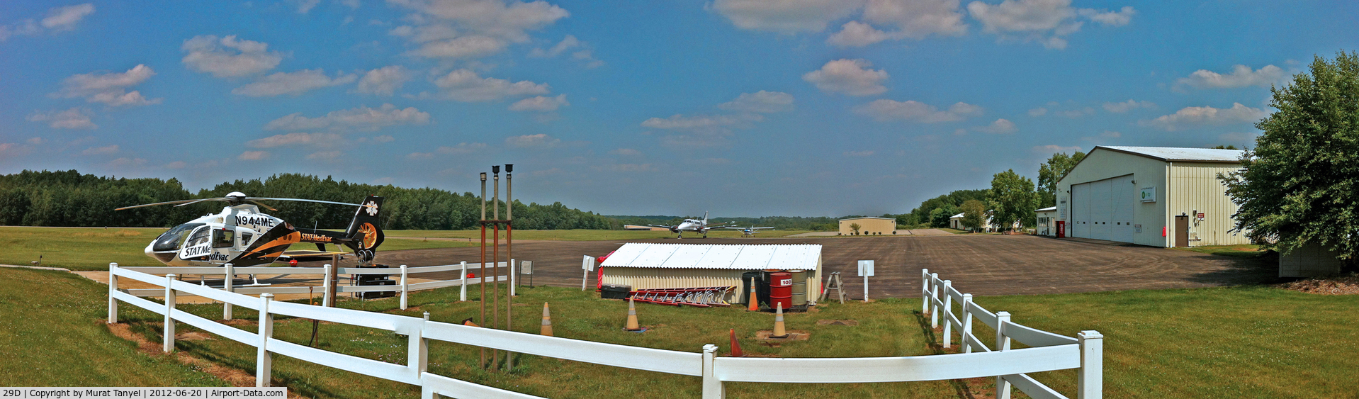 Grove City Airport (29D) - A panoramic view