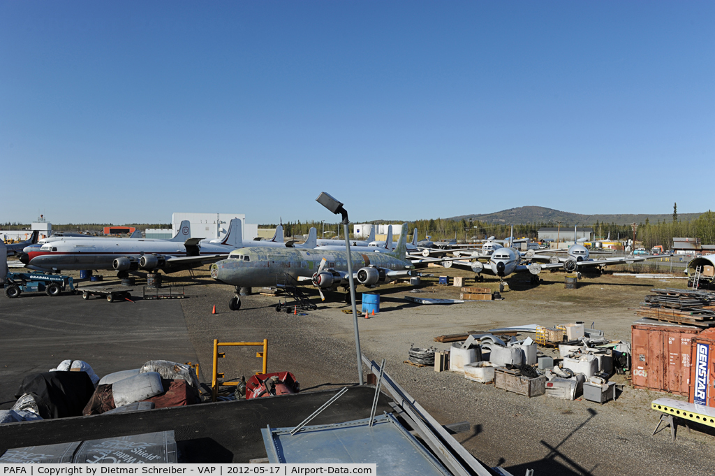 Fairbanks International Airport, Fairbanks, Alaska United States (PAFA) - Fairbanks Everts Air Ramp DC6