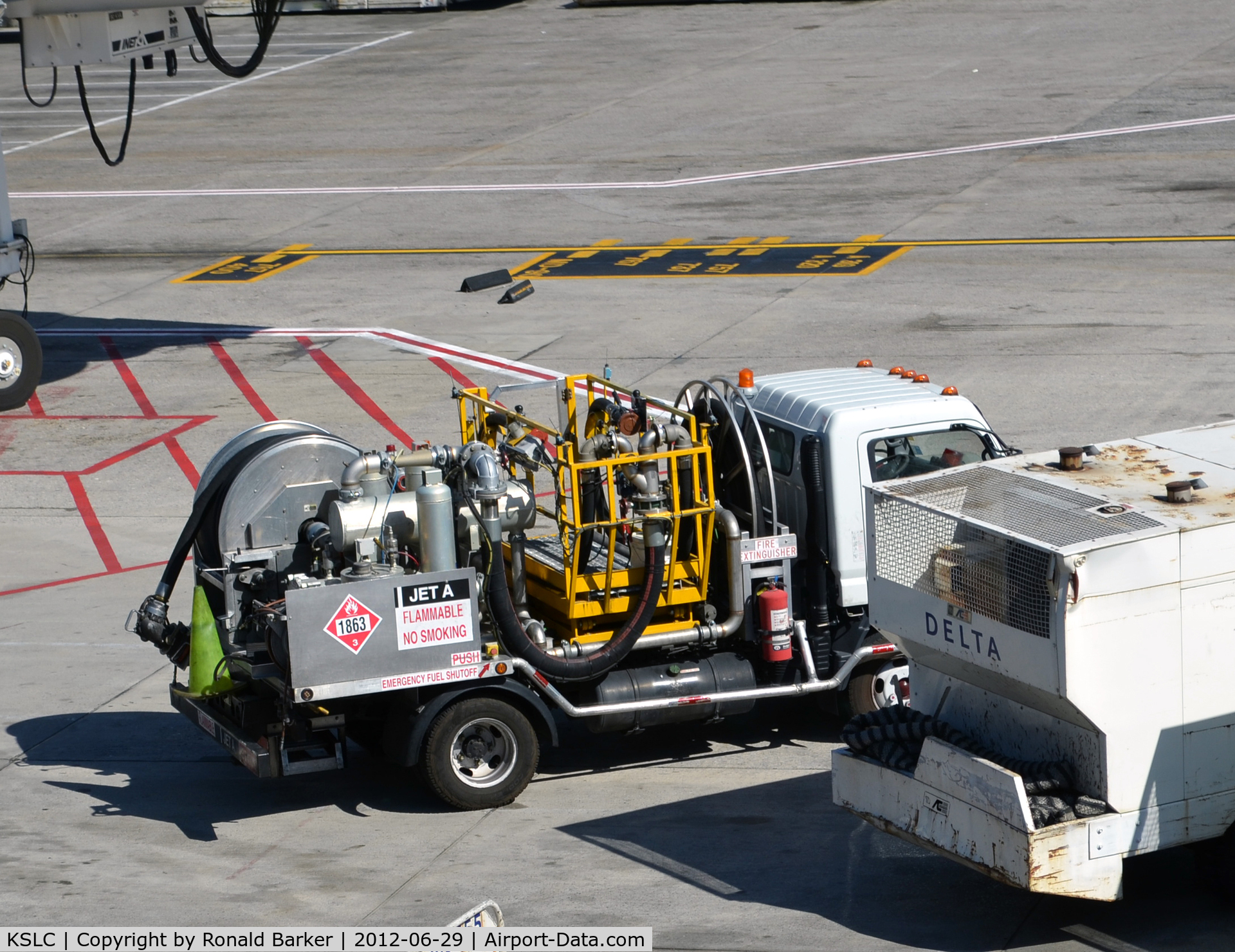 Salt Lake City International Airport (SLC) - Fuel truck