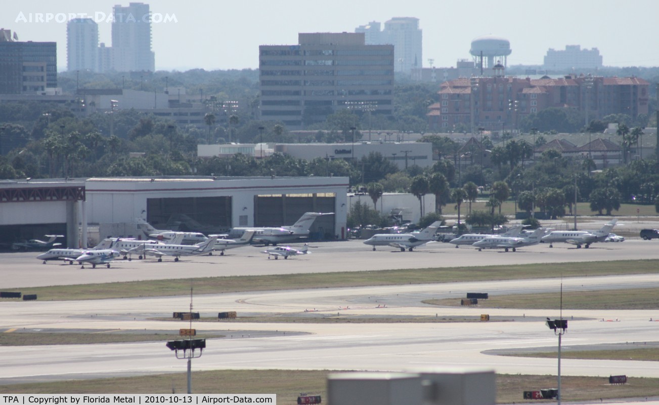Tampa International Airport (TPA) - Jet Center