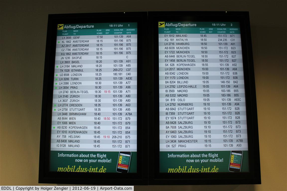 Düsseldorf International Airport, Düsseldorf Germany (EDDL) - Departures between 5.50 pm and 7.15 pm.