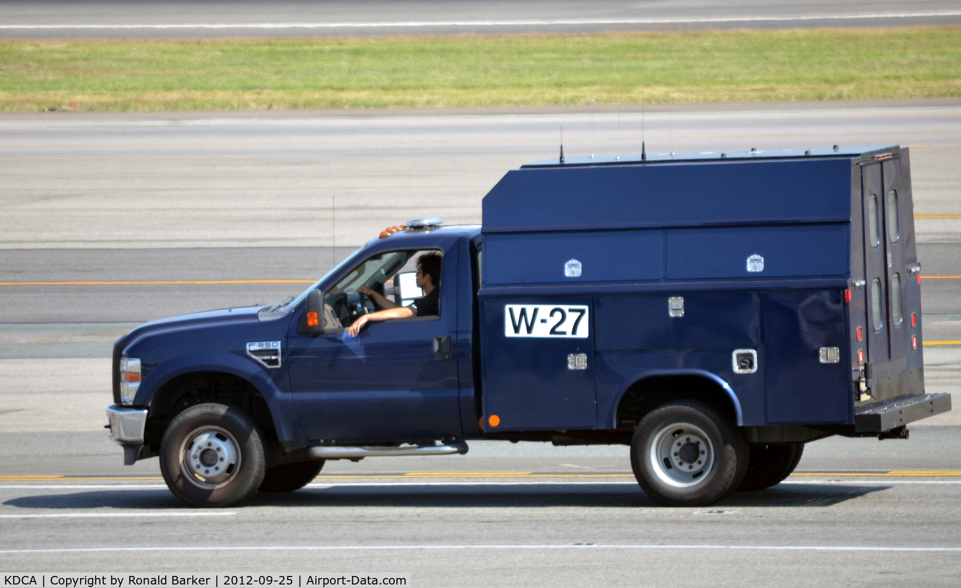 Ronald Reagan Washington National Airport (DCA) - Truck W 27