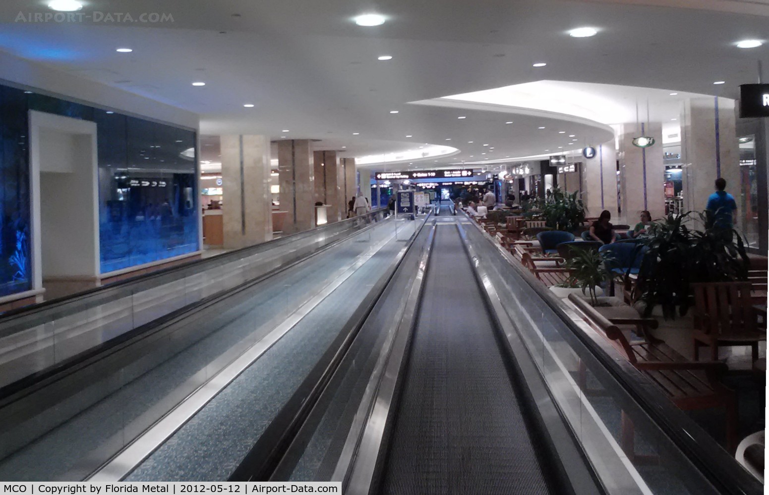 Orlando International Airport (MCO) - Orlando Terminal A moving walkways