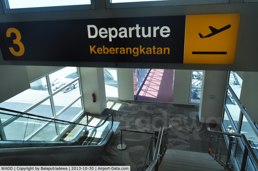 Ngurah Rai Airport (Bali International Airport), Denpasar, Bali (ICAO code also given as WRRR) Indonesia (WADD) - New expansion of Bali / Ngurah Rai International Airport Terminal building (starting operation in October 2013)