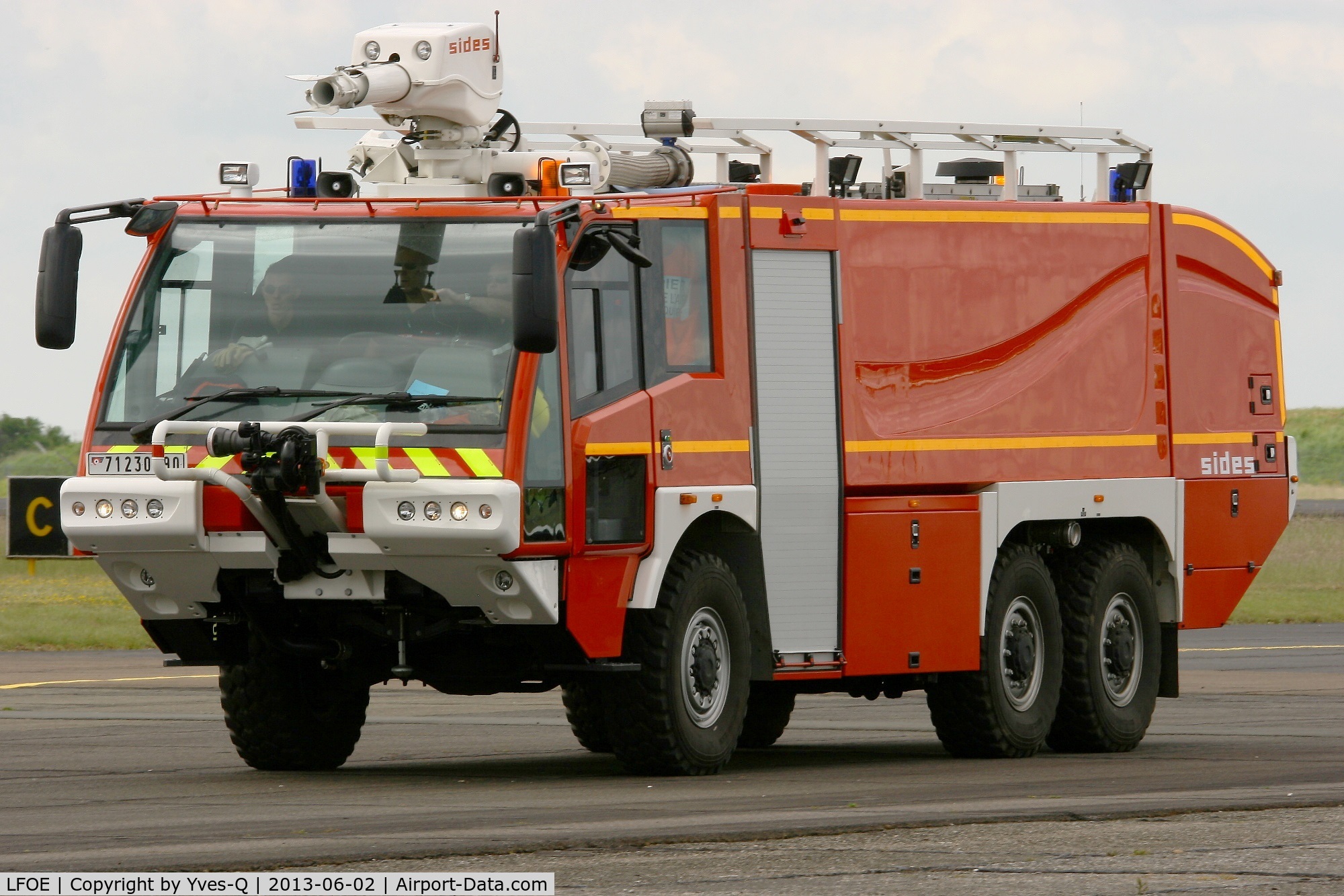 Evreux Fauville Airport, Evreux France (LFOE) - Fire Truck display, Evreux-Fauville Air Base 105 (LFOE)