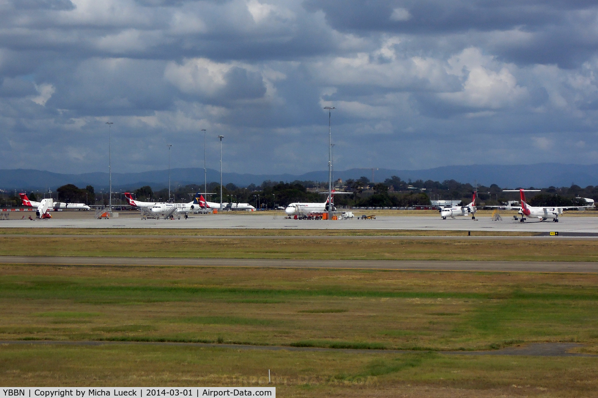 Brisbane International Airport, Brisbane, Queensland Australia (YBBN) - Five Qantas Link Dash-8s, and a B717 each of Alliance and Qantas Link