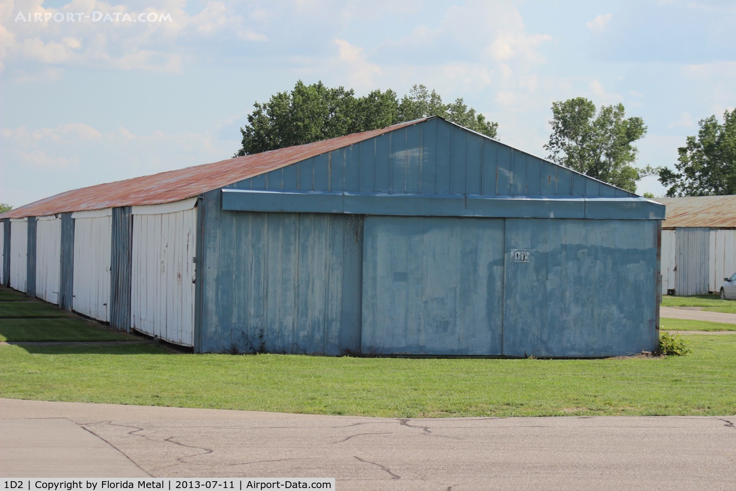 Canton-plymouth-mettetal Airport (1D2) - old hangars at Plymouth Mettetal Airport
