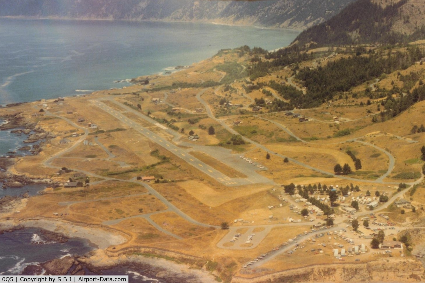 Shelter Cove Airport (0Q5) - What it looked like around 1985.A little less populated then.
