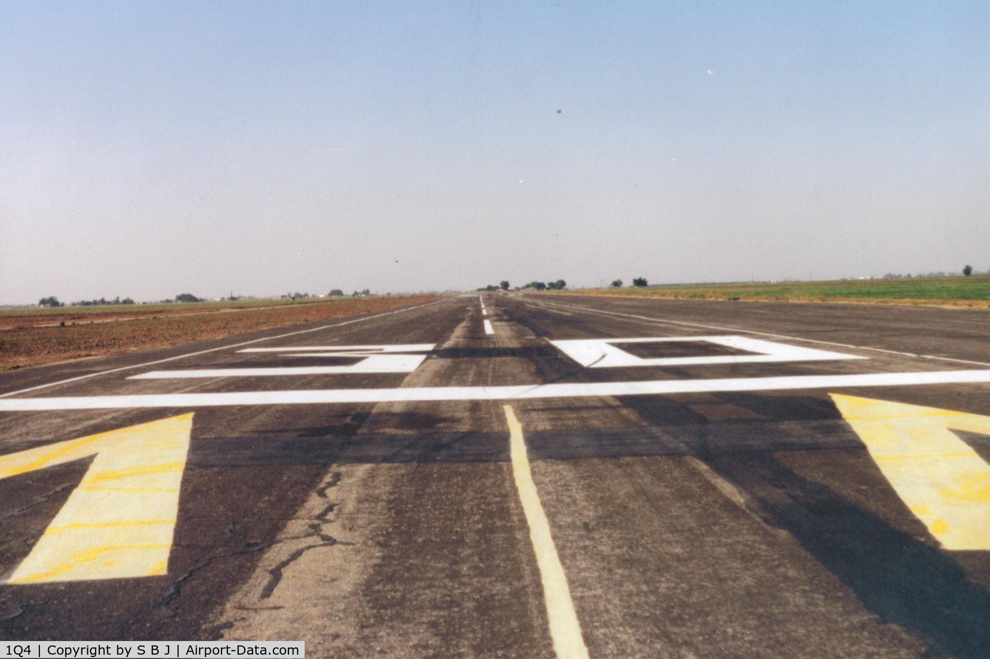New Jerusalem Airport (1Q4) - Threshold of runway 30 at New Jerusalem airport east of Tracy,Ca.
