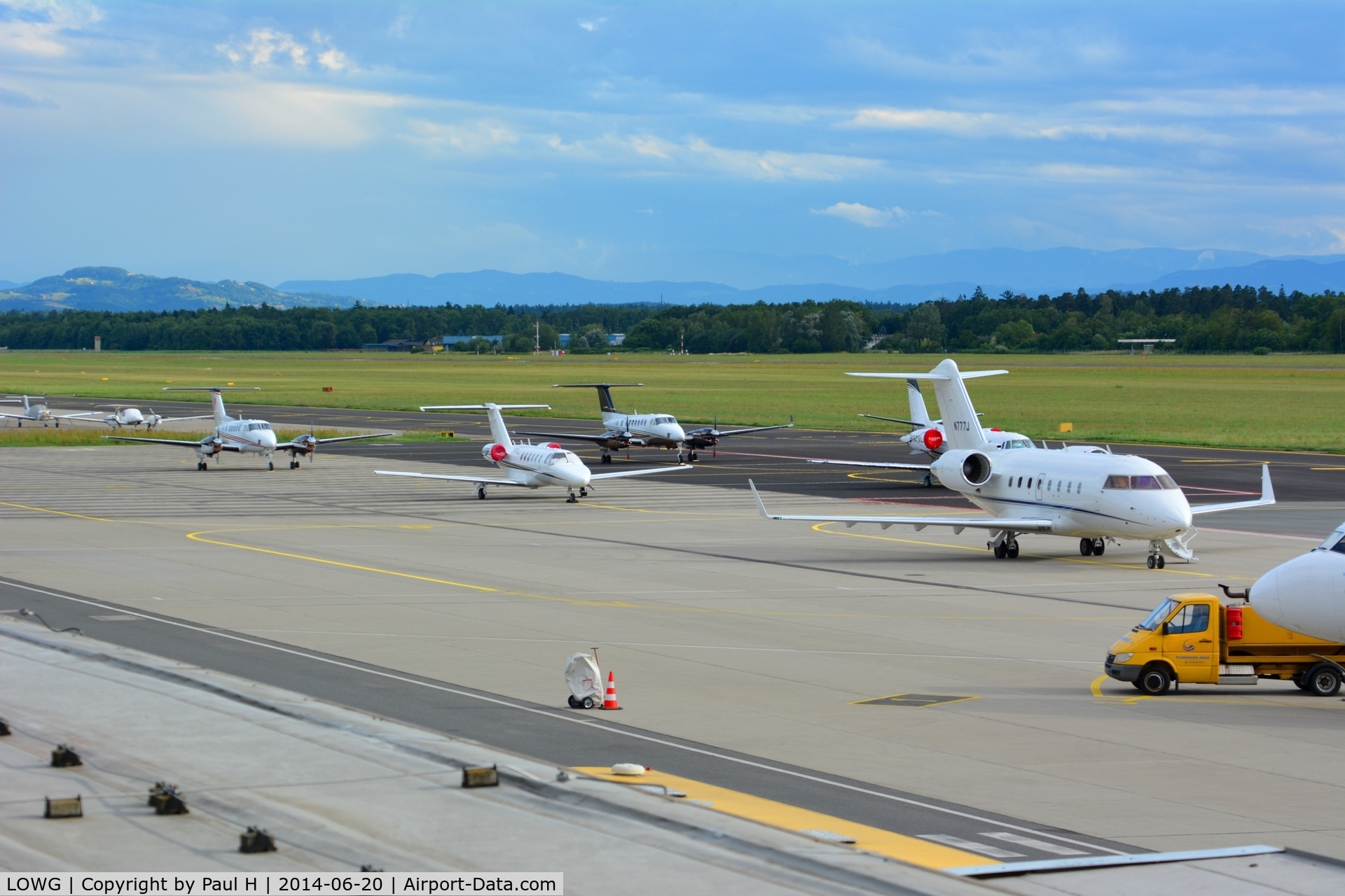 Graz Airport, Graz Austria (LOWG) - Formula1, bussines charter