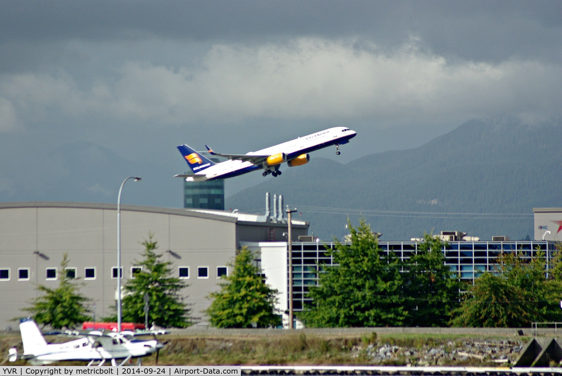 Vancouver International Airport, Vancouver, British Columbia Canada (YVR) - Icelandair departure from YVR
