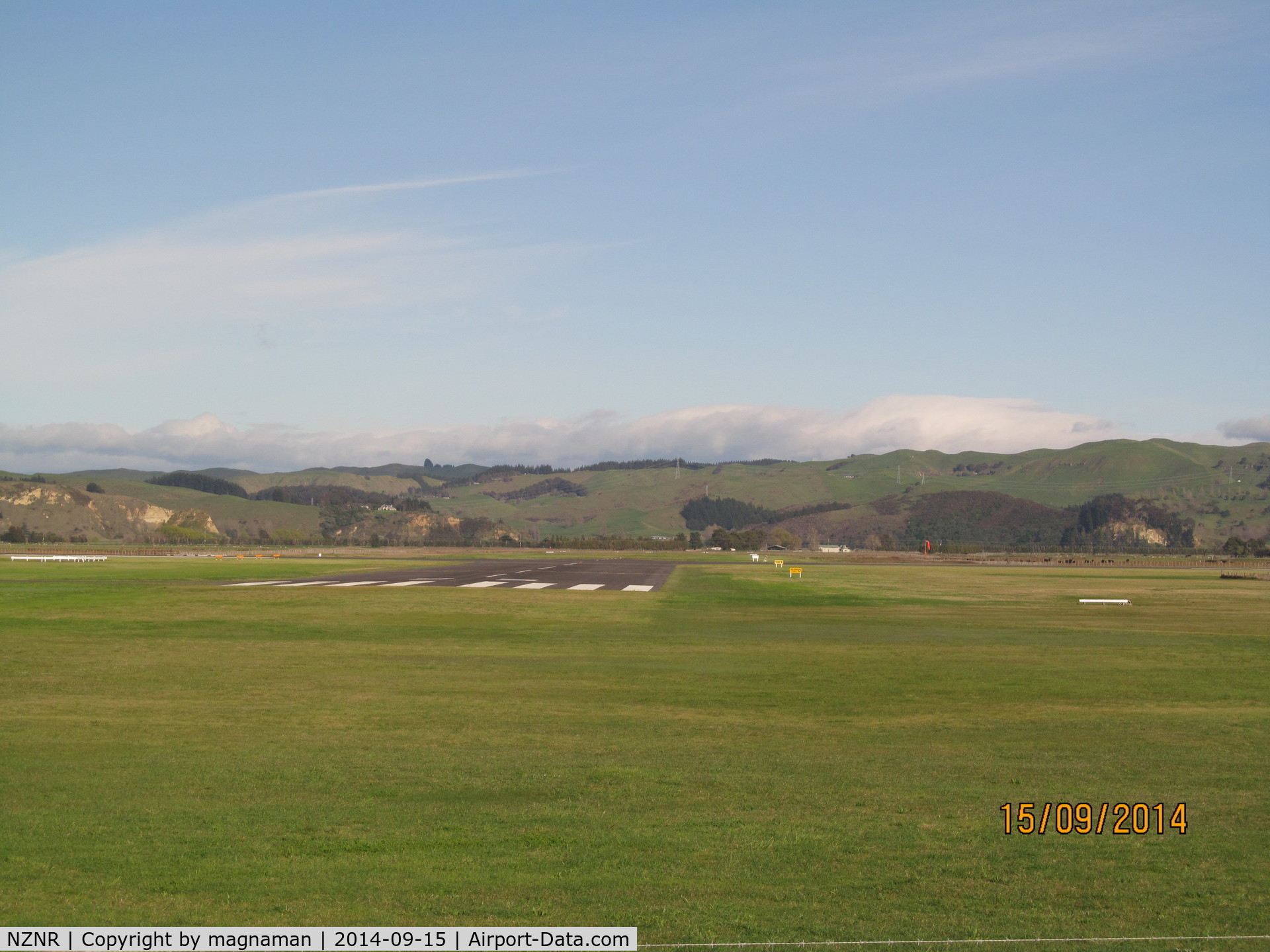 Napier Airport, Napier New Zealand (NZNR) - second runway at napier - never seen it before this trip.