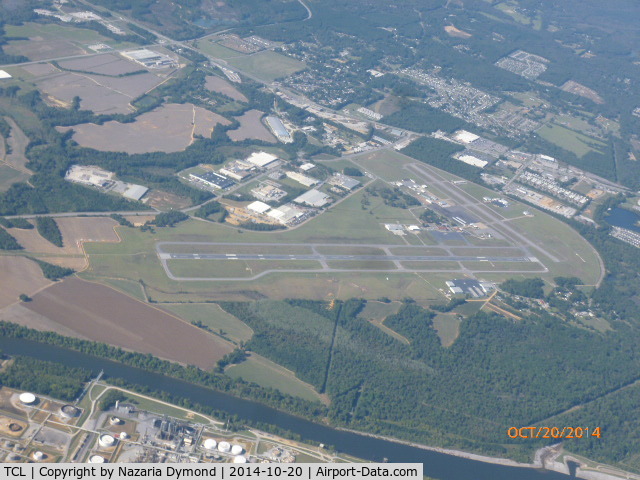 Tuscaloosa Regional Airport (TCL) - Passing over TCL, en route from New Orleans to Tn.