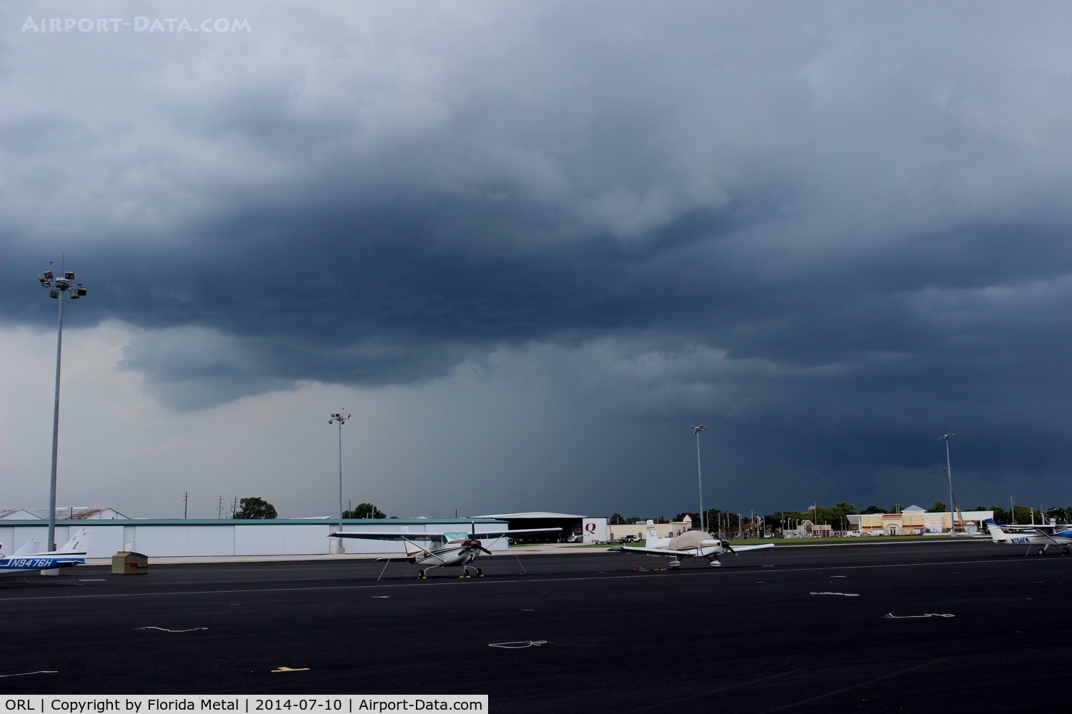 Executive Airport (ORL) - Strong thunderstorms at Orlando Executive