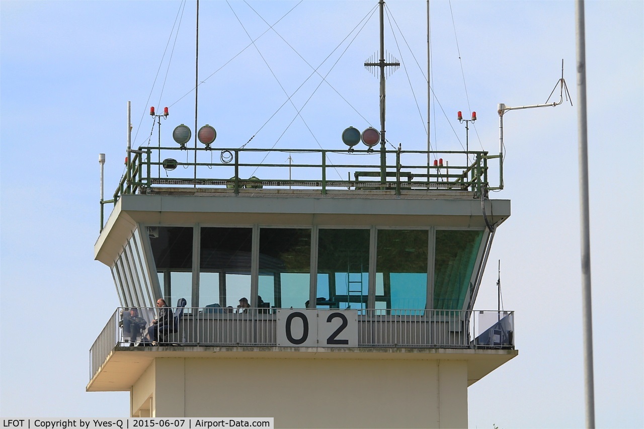 Tours Val de Loire Airport, Tours France (LFOT) - Control tower, Tours air base (LFOT-TUF)