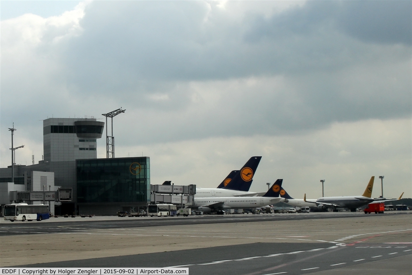 Frankfurt International Airport, Frankfurt am Main Germany (EDDF) - Here we are in Lufthansa´s world....