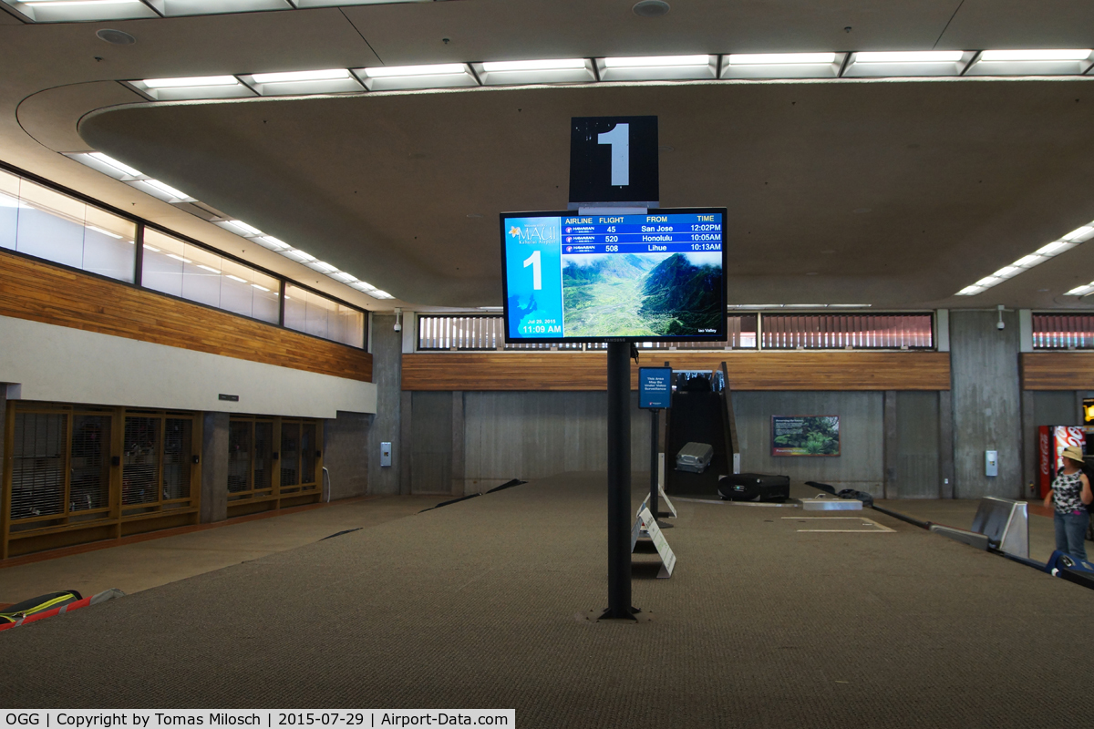 Kahului Airport (OGG) - One of the baggage conveyor belts