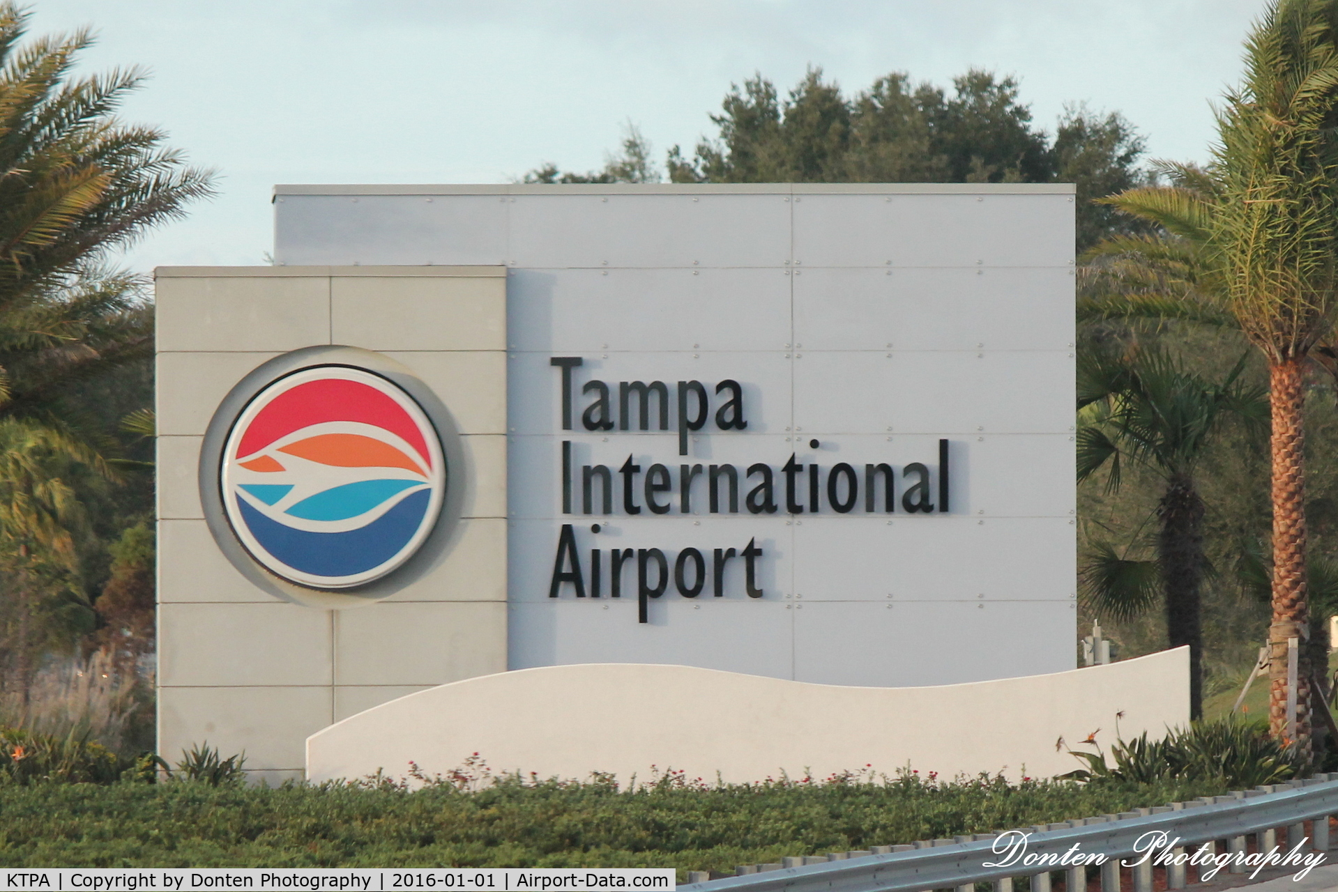Tampa International Airport (TPA) - Entrance sign to Tampa International Airport