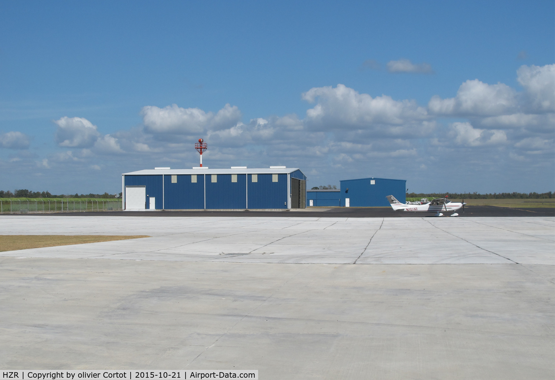 False River Regional Airport (HZR) - Hangars