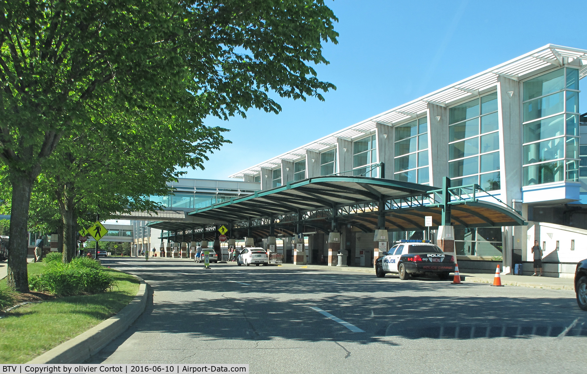 Burlington International Airport (BTV) - the airport terminal
