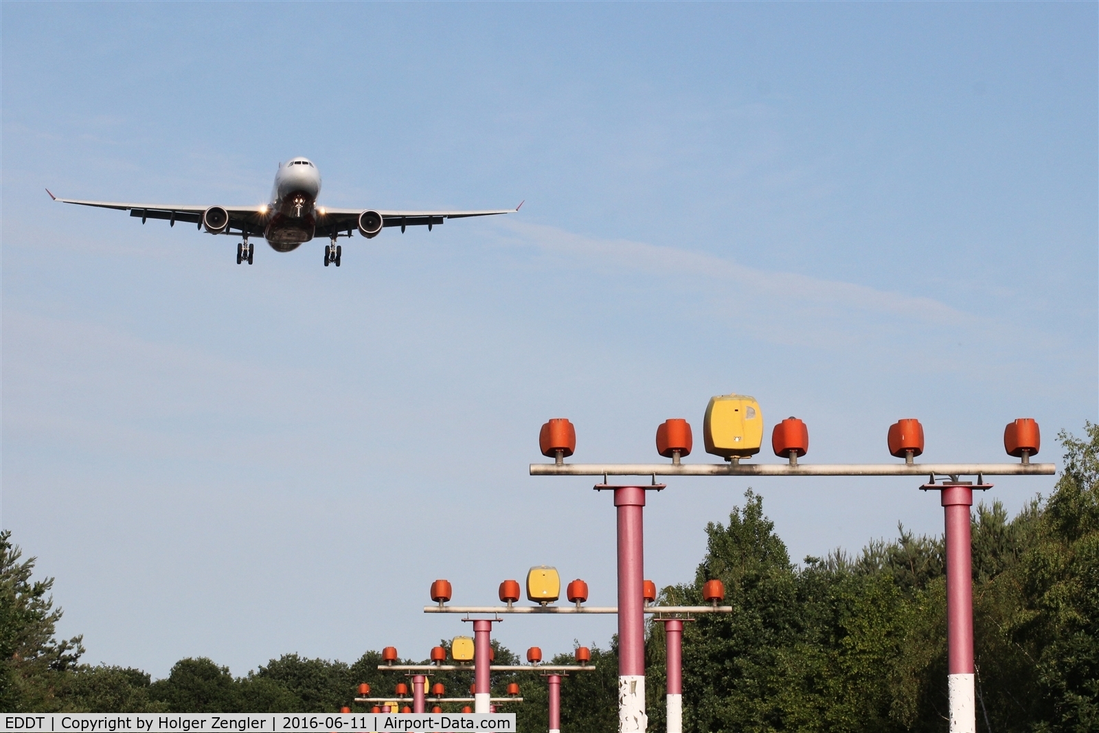 Tegel International Airport (closing in 2011), Berlin Germany (EDDT) - TXL waving good bye tour no.4 since 2011 